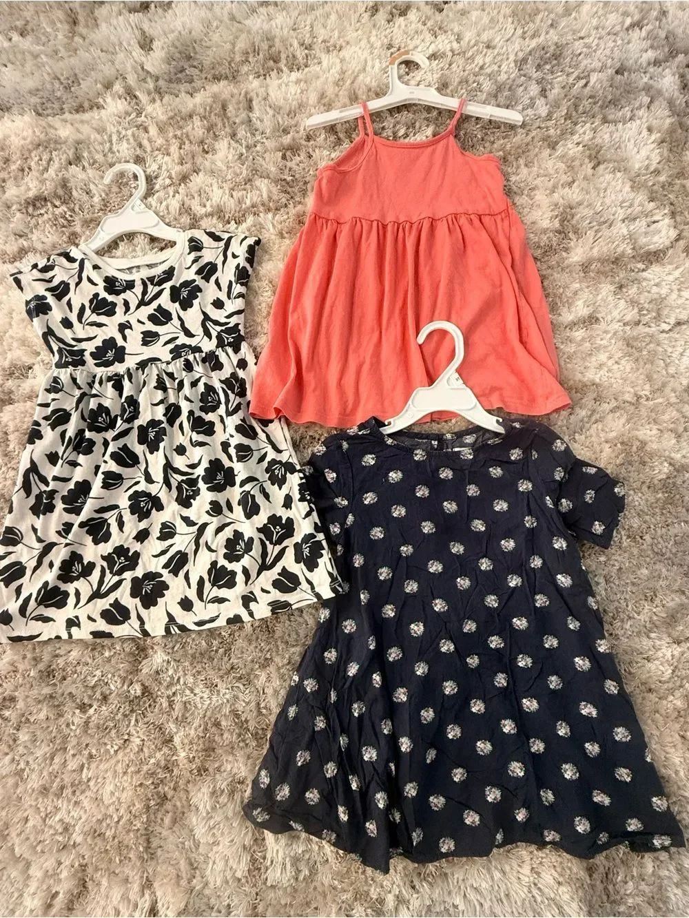 Two old naby dreses and one Hm dress beautiful dresses for sumer
